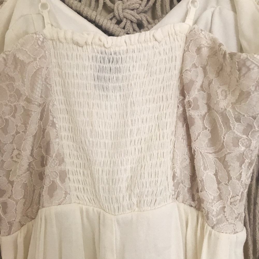 Dress - Picture 4 of 4
